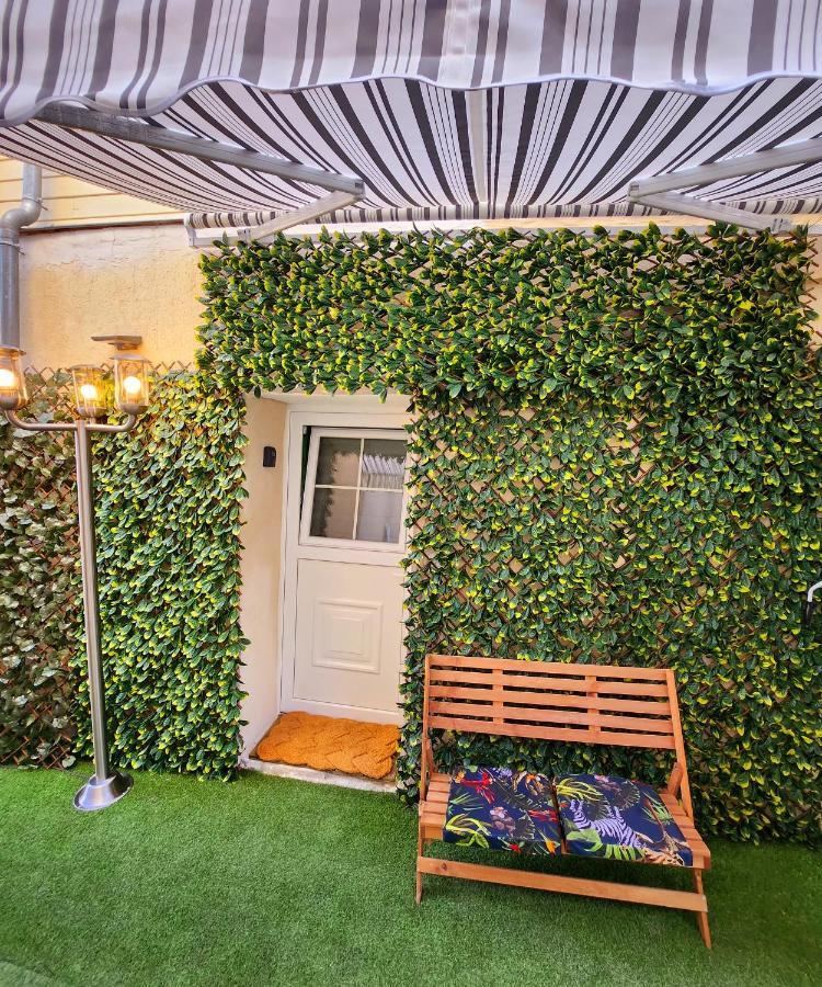 Jungle House Avec Jacuzzi A 10 Min De Disneyland -Taille Chambre- Conde-Sainte-Libiaire Eksteriør billede